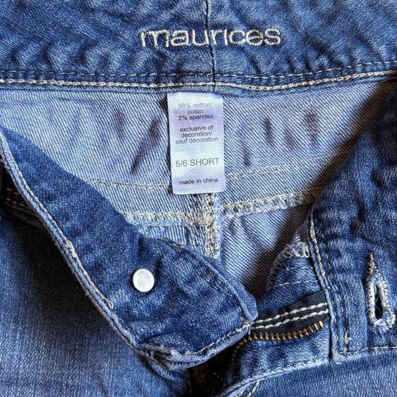 Maurice’s - vintage y2k low rise, flare medium wash blue jeans 30"waist - Picture 5 of 6